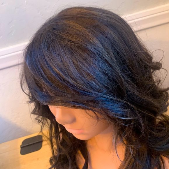 Dark brunette Wig - Picture 4 of 11